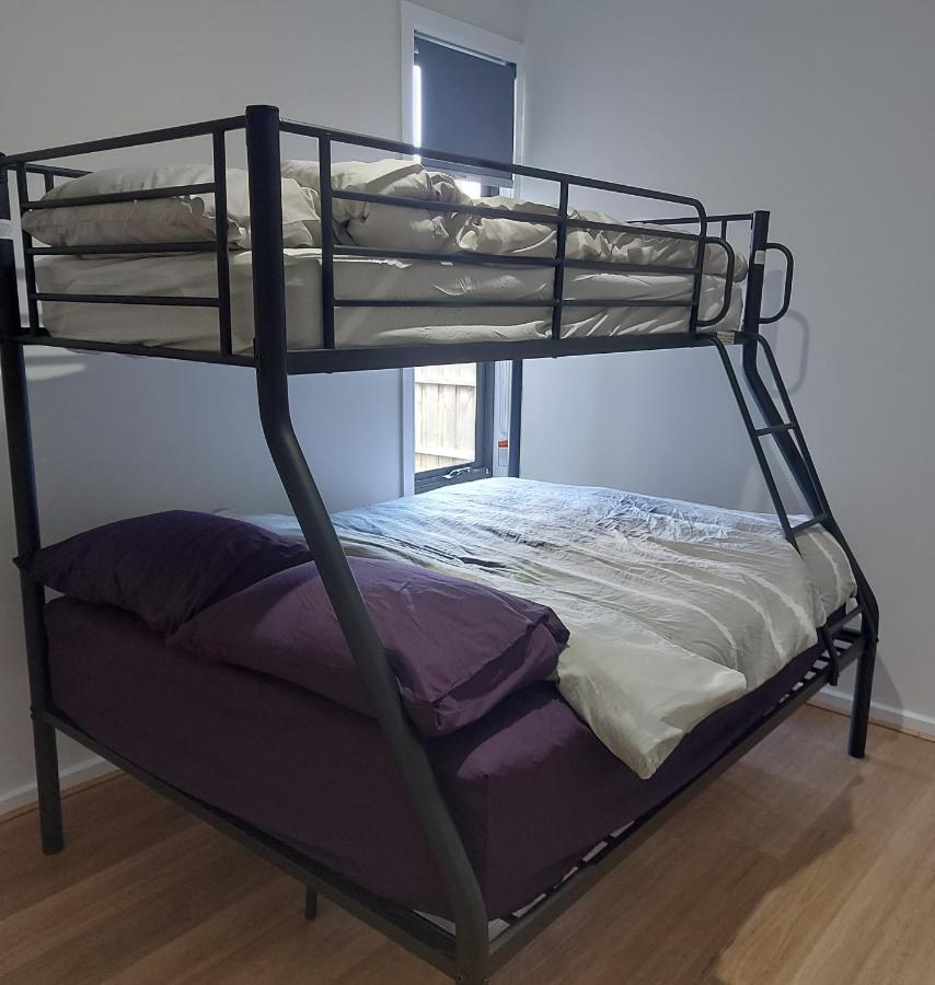 Maruve Guesthouse 12 Min From Melb Airport Melbourne Exterior photo